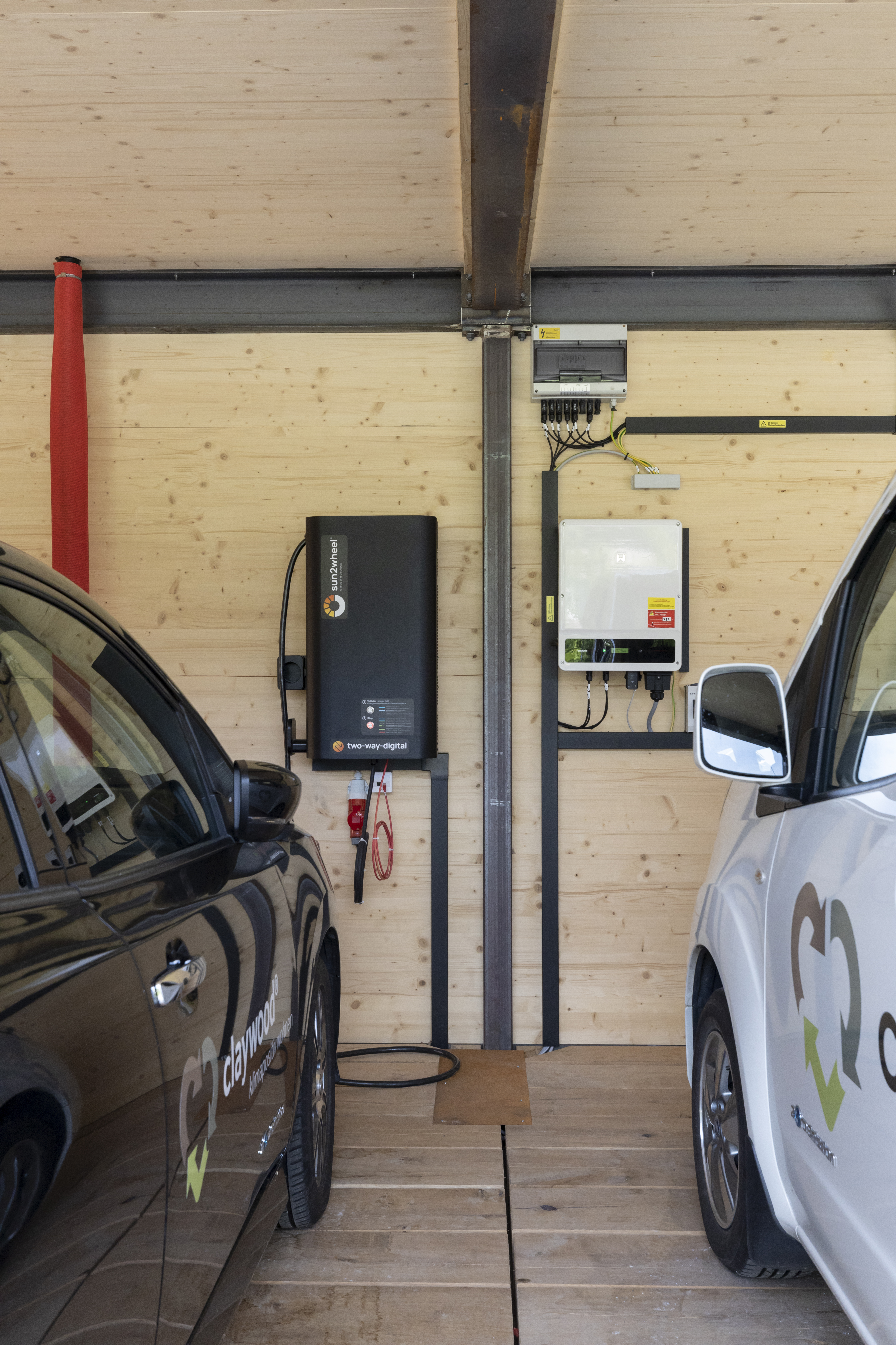 Bidirektionale_Ladestation.jpg