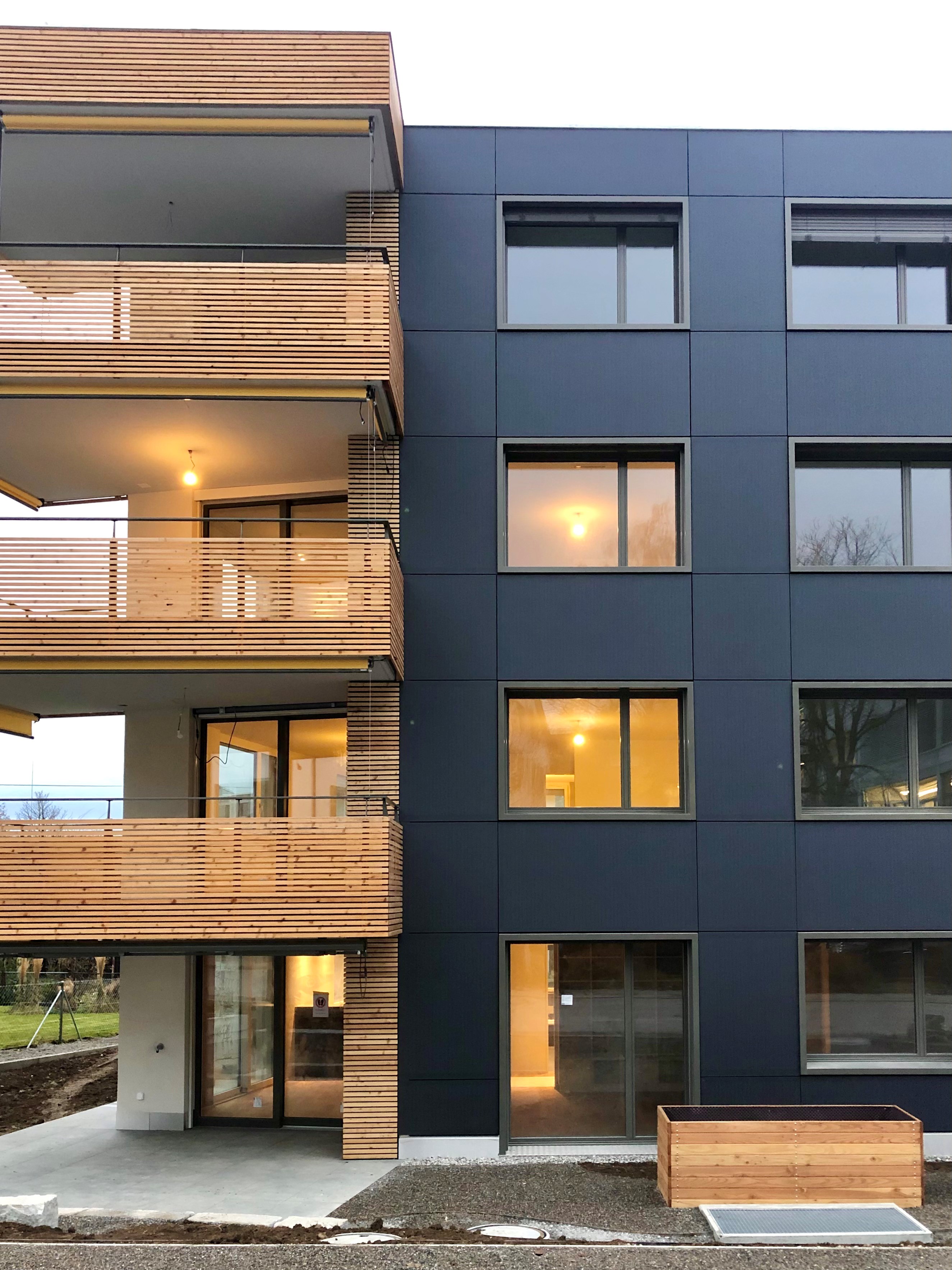 Holz trifft Solararchitektur