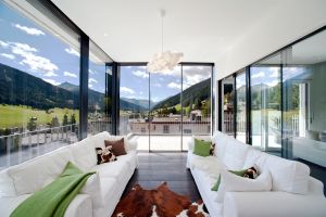 arento ag_nachhaltige architektur_Mehrfamilienhaus Davos_Wohnen zentriert.jpg